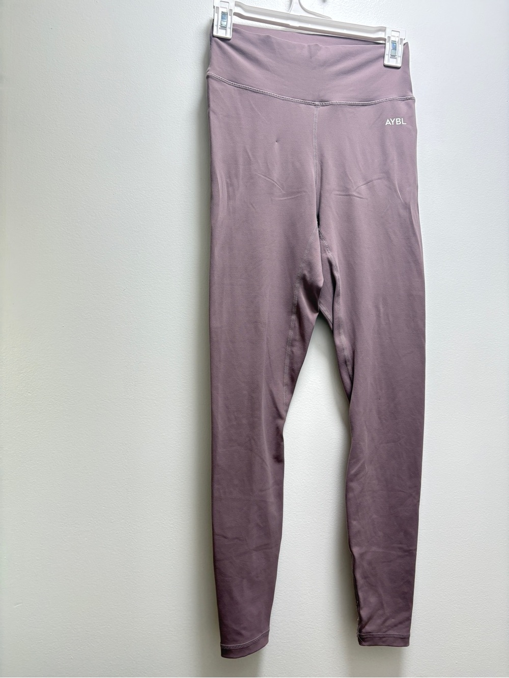 AYBL Kids High-Rise Leggings in Mauve | M | Gym Ready Lounge Casual Errands Day